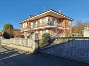 Vendesi villa singola a Bra