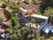 Vendesi villa singola a Canneto, Fara in Sabina