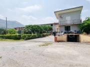 Vendesi villa singola a Caserta via Bersaglio, 18, San...
