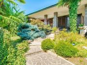 Vendesi villa singola a Castellanza via campanella, 8