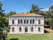 Vendesi villa singola a Ferrara via Ravenna, 397, Fabbri...