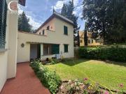Vendesi villa singola a Firenze via del Poggiolino, 1,...