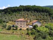 Vendesi villa singola a Fivizzano piazza Alcide De Gasperi