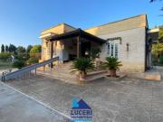 Vendesi villa singola a Galatina
