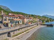 Vendesi villa singola a Mandello del Lario
