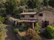Vendesi villa singola a Montalcino