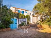 Vendesi villa singola a Olbia