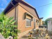 Vendesi villa singola a Oppeano, Vallese