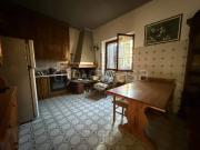 Vendesi villa singola a Prato via Enrico Bensa, Santa Lucia