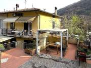 Vendesi villa singola a Prato via Toscano Magazzini,...