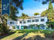 Vendesi villa singola a Recco
