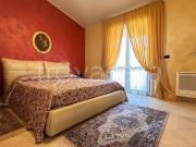 Vendesi villa singola a Reggio di Calabria via...