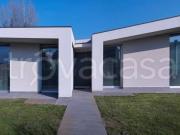 Vendesi villa singola a Reggio di Calabria vico Salemi,...