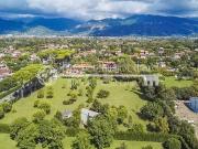 Vendesi villa singola a Roma Imperiale, Forte dei Marmi