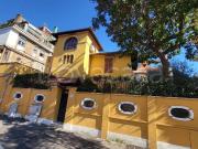 Vendesi villa singola a Roma via Felice Cavallotti, 36,...