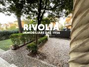 Vendesi villa singola a Roma via Sutri, Ponte Milvio