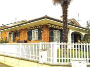 Vendesi villa singola a San Giusto Canavese vicolo...