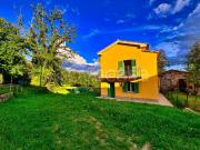Vendesi villa singola a Sarnano