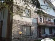 Vendesi villa singola a Sarzana