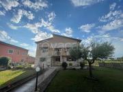 Vendesi villa singola a Sorgà