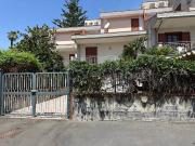 Vendesi villa singola a Trappeto, San Giovanni la Punta