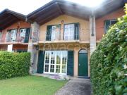 Vendesi villa singola a Travedona Monate via Giuseppe...
