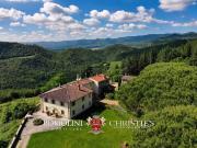 Vendesi villa singola a Villa, Dicomano