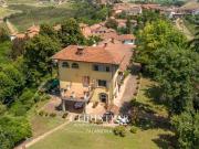 Vendesi villa singola ad Asti