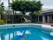 [VENDIDA] Luxury | Casa de 1 nivel impecable con...