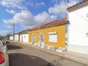 VENDIDO Moradia térrea com quintal, para venda, situada...