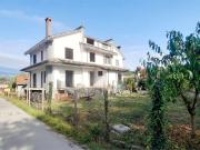 vendita 10 vani 300mq