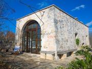 Vendita bellissimo casolare in pietra e un trullo da...