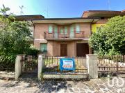 Vendita Casa indipendente / Villa 160 m² 3 camere Novi...