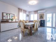 Vendita Casa indipendente / Villa 179 m² 3 camere Sala...