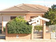 Vendita Casa indipendente / Villa 366 m² 4 camere...