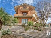 Vendita Casa indipendente / Villa 370 m² 3 camere...