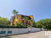 Vendita Casa indipendente / Villa 400 m² 7 camere...
