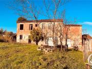 vendita montecarlo 8 vani 350mq