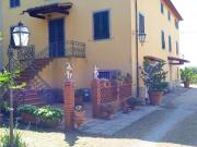 vendita pescia 18 vani 350mq