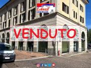 vendita Piazza Cacciatori delle Alpi trilocale 150mq