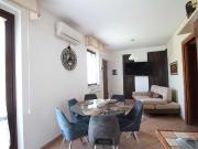 vendita Strada Pian Mauro trilocale 83mq