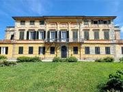 vendita Via dei Maionchi 30 vani 1400mq