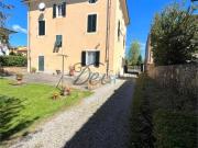 vendita Via del Blocco 11 vani 310mq