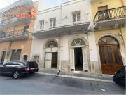 vendita VIA FAENZA 5 vani 380mq