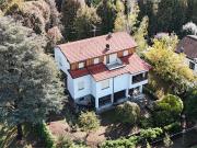 vendita Viale del castello 10 vani 300mq