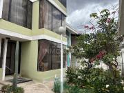 Vendo $165.000 Casa Rentera Independiente 475 m2 en Urb....