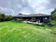 vendo acogedora casa en alto de las palmas en Envigado