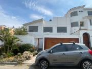 VENDO ACOGEDORA CASA EN URB. SAN REMO EL SOL DE LA MOLINA
