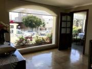 VENDO AMPLIA CASA 4 habitaciones CUMBAYA Urbanización...