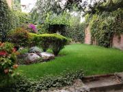 Vendo Amplia Casa con Jardín en lomas del Mármol 2da....
